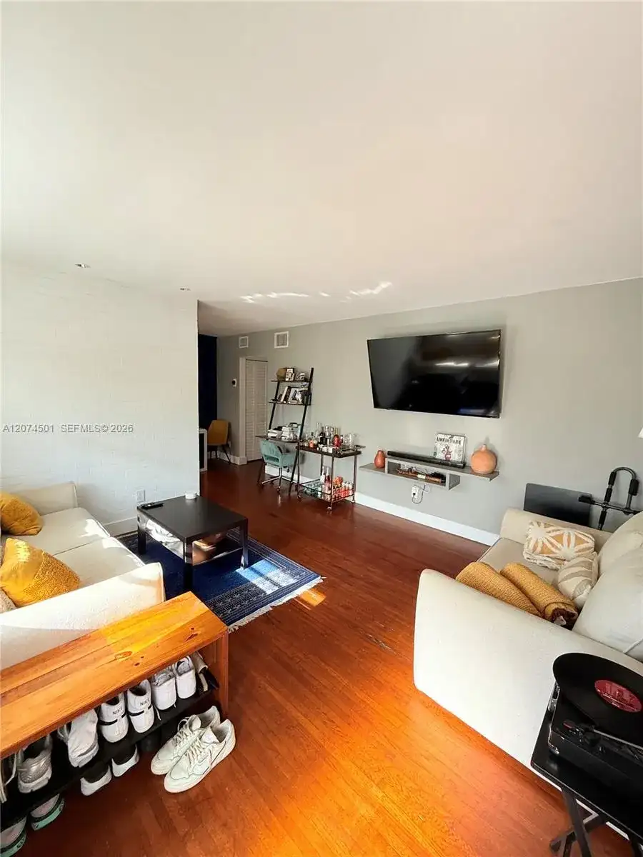 645 NE 77th St # 12, Miami FL 33138 photo 4