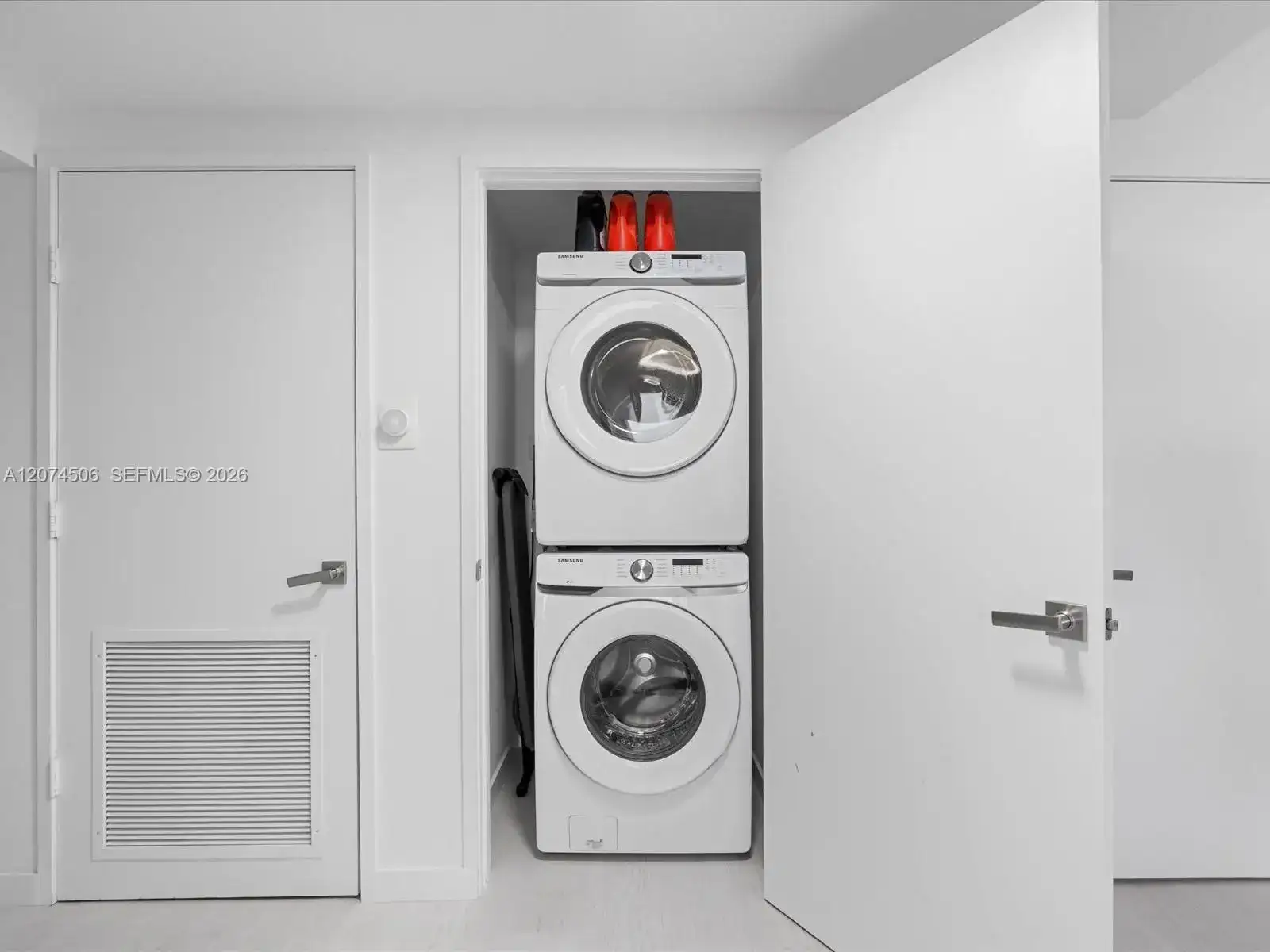 16275 Collins Ave # 1804, Sunny Isles Beach FL 33160 photo 4