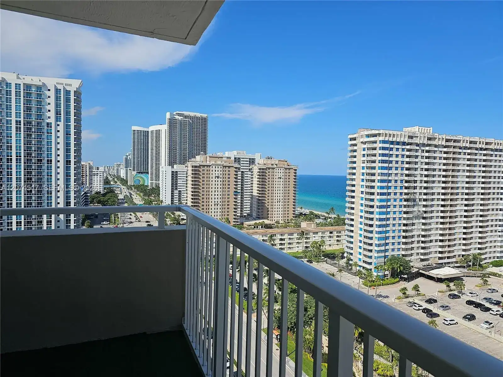 1985 S Ocean Dr # 17P, Hallandale Beach FL 33009