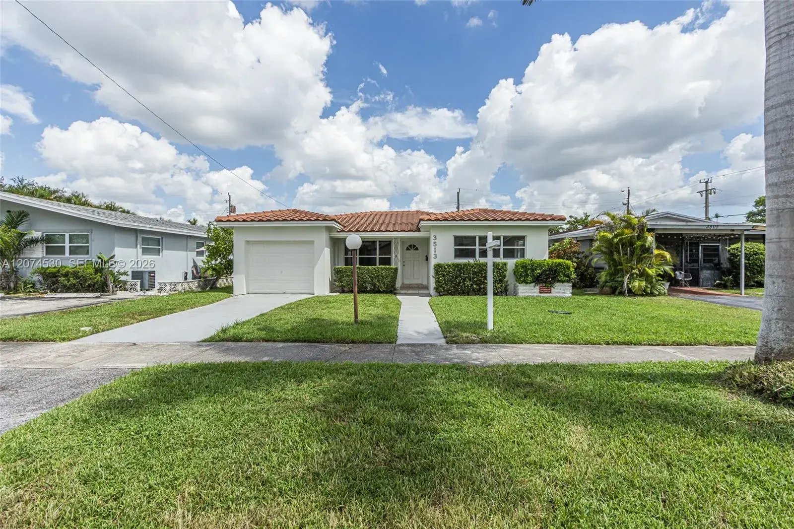 3513 Polk St, Hollywood FL 33021