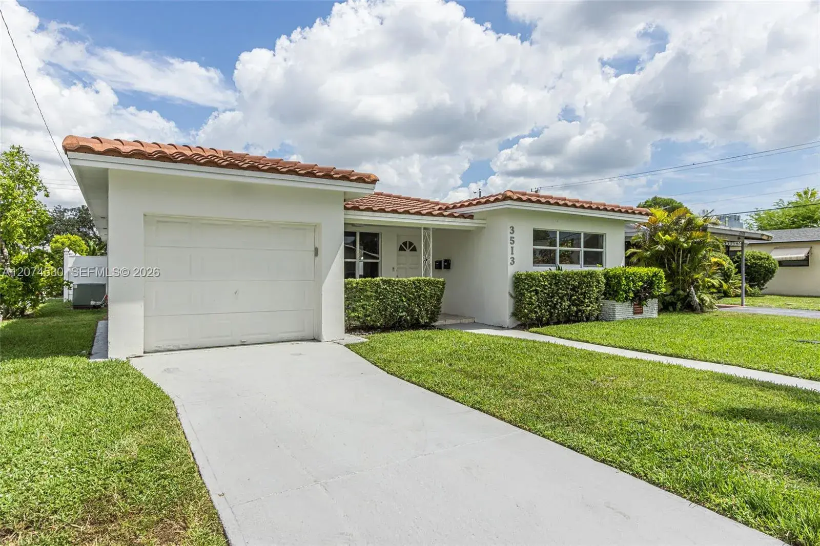 3513 Polk St, Hollywood FL 33021