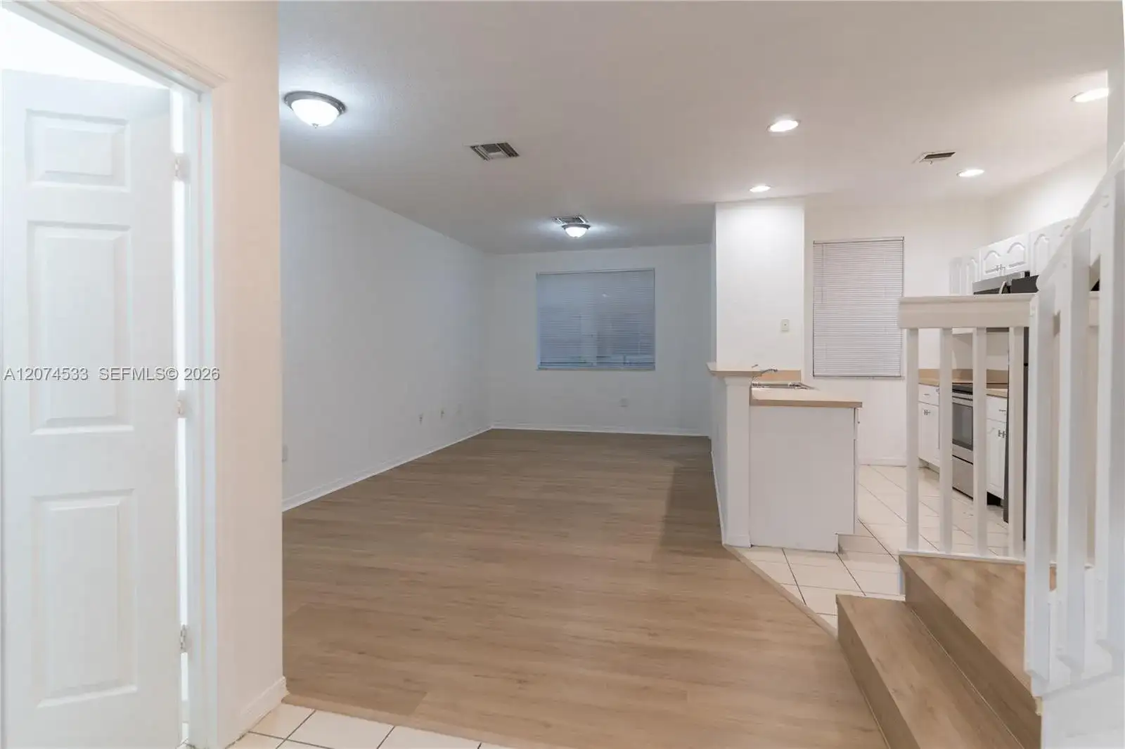 6061 SW 19th Ct, North Lauderdale FL 33068 photo 5