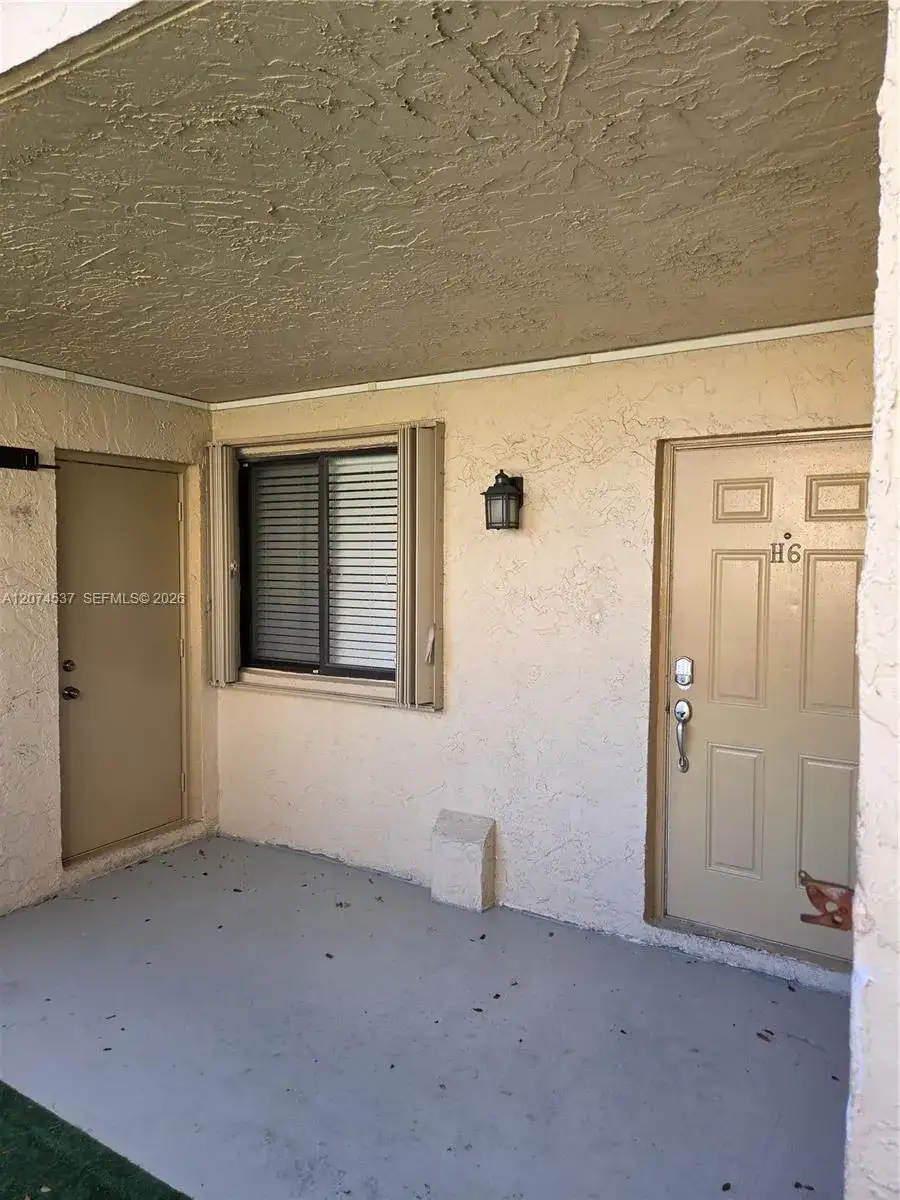 8041 Southgate Blvd # H6, North Lauderdale FL 33068 photo 2