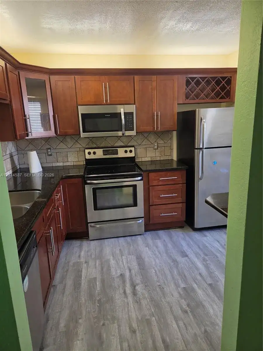 8041 Southgate Blvd # H6, North Lauderdale FL 33068 photo 5
