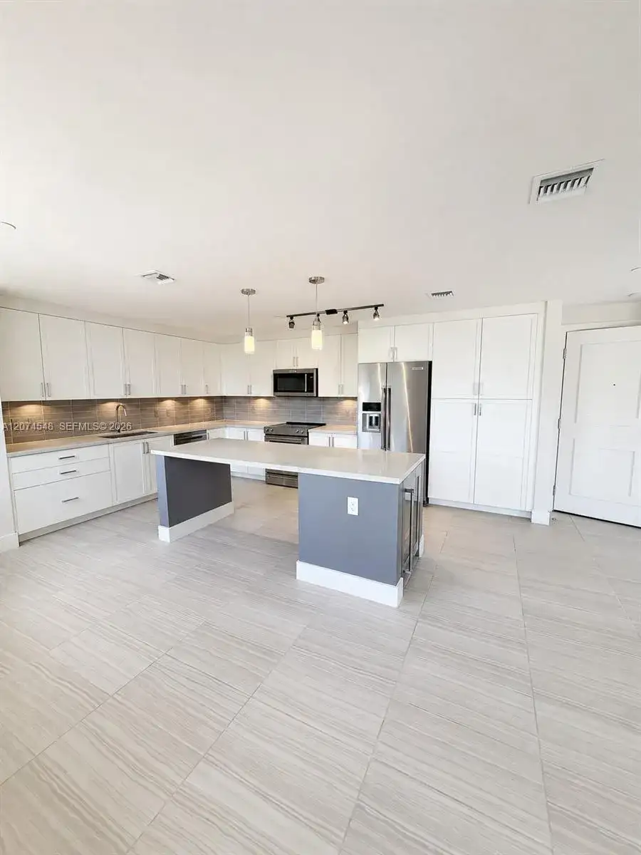 215 N New River Dr E # 310, Fort Lauderdale FL 33301 photo 3