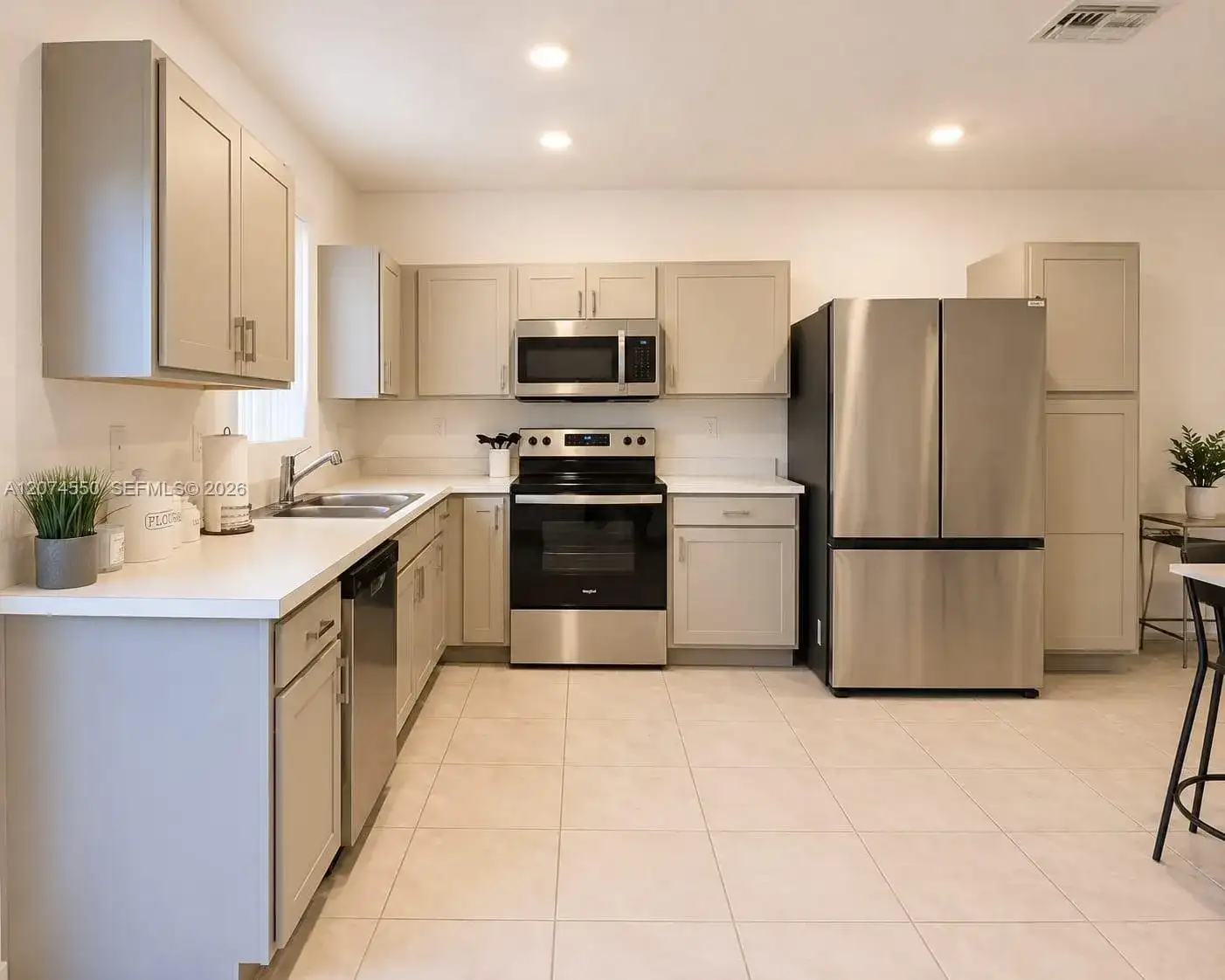 364 NW 8th Ct # 364, Pompano Beach FL 33060 photo 3