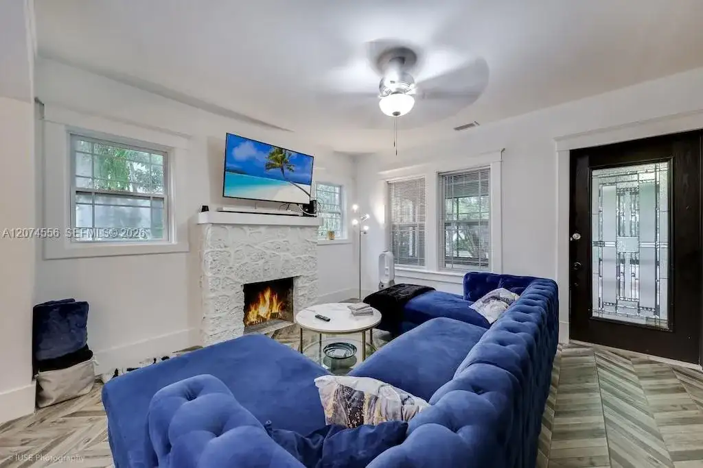 46 NE 43rd St, Miami FL 33137 photo 4