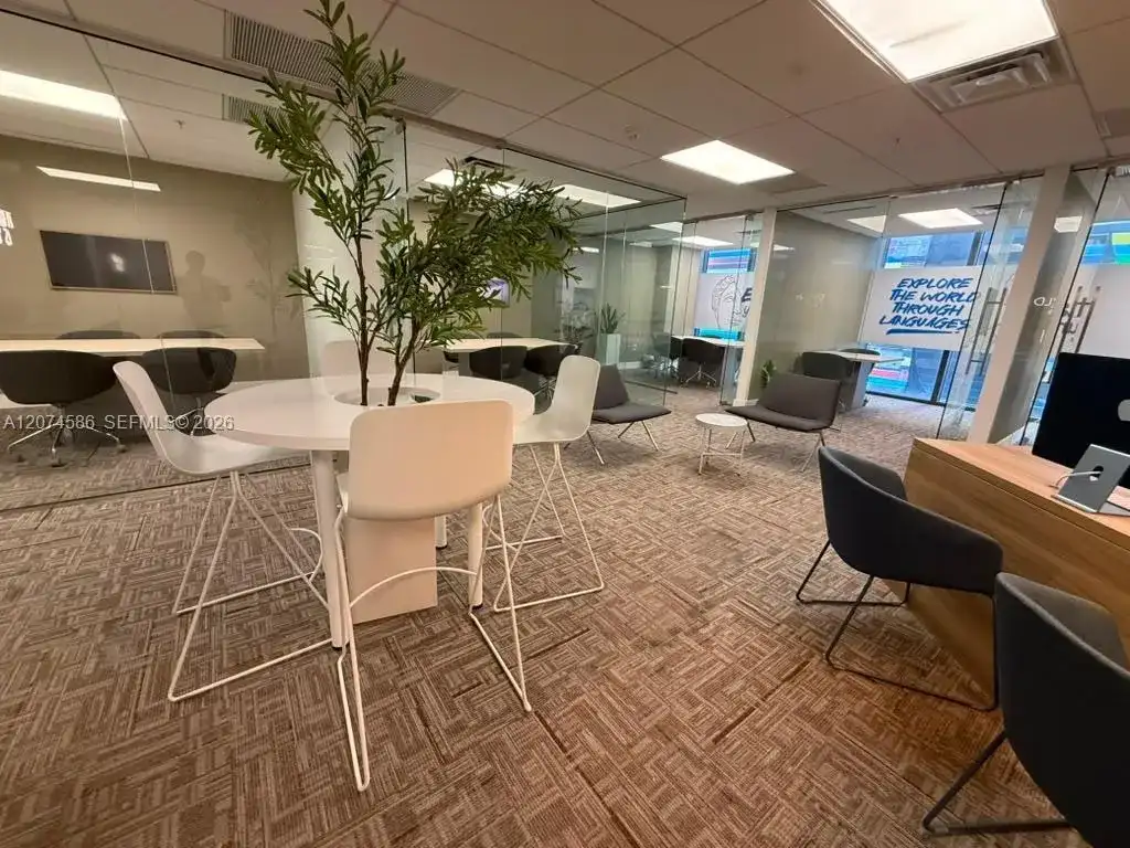 25 SW 9th St suite 201, Miami FL 33130 photo 4