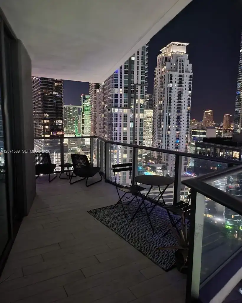 1300 S Miami Ave # 2501, Miami FL 33130 photo 4