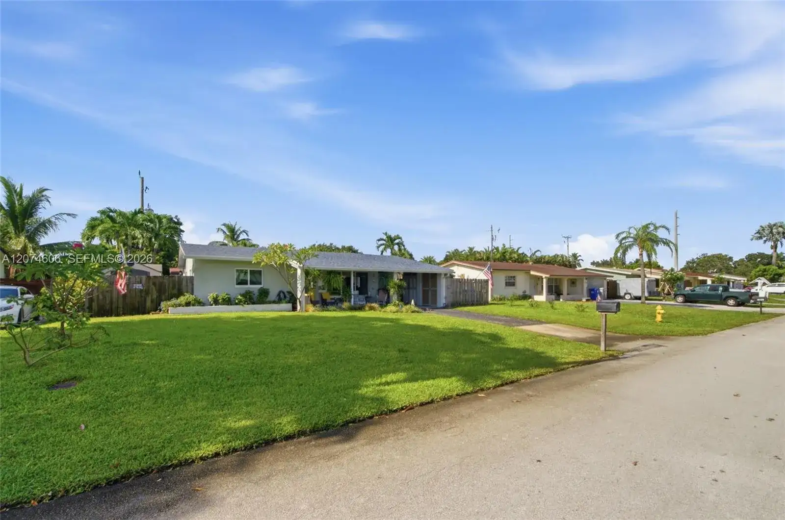 1540 NE 34th St, Pompano Beach FL 33064 photo 2
