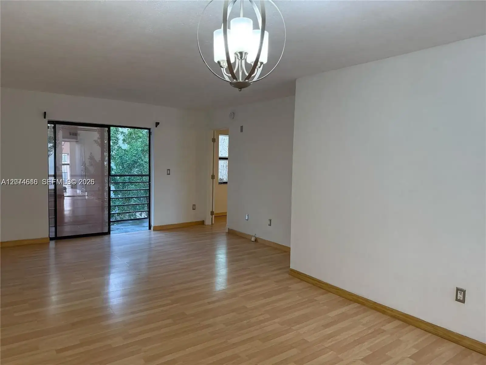 20800 NE 8th Ct # 17, Miami FL 33179 photo 3