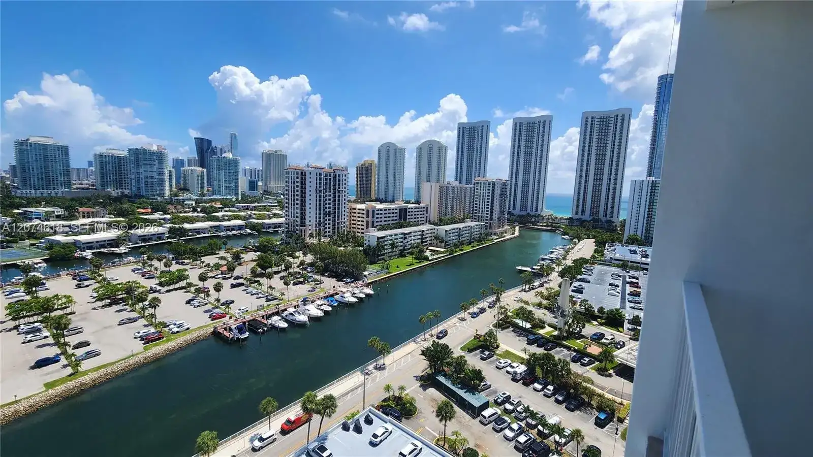 500 Bayview Dr # 1725, Sunny Isles Beach FL 33160 photo 2