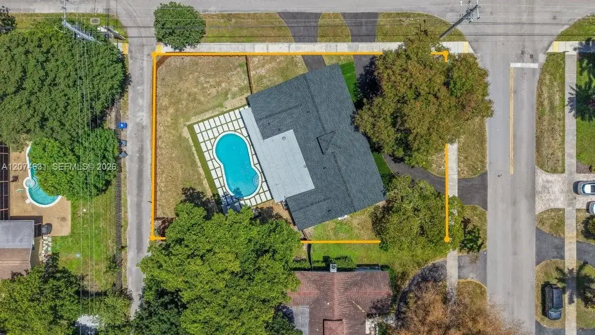 4801 Tyler St, Hollywood FL 33021 photo 3