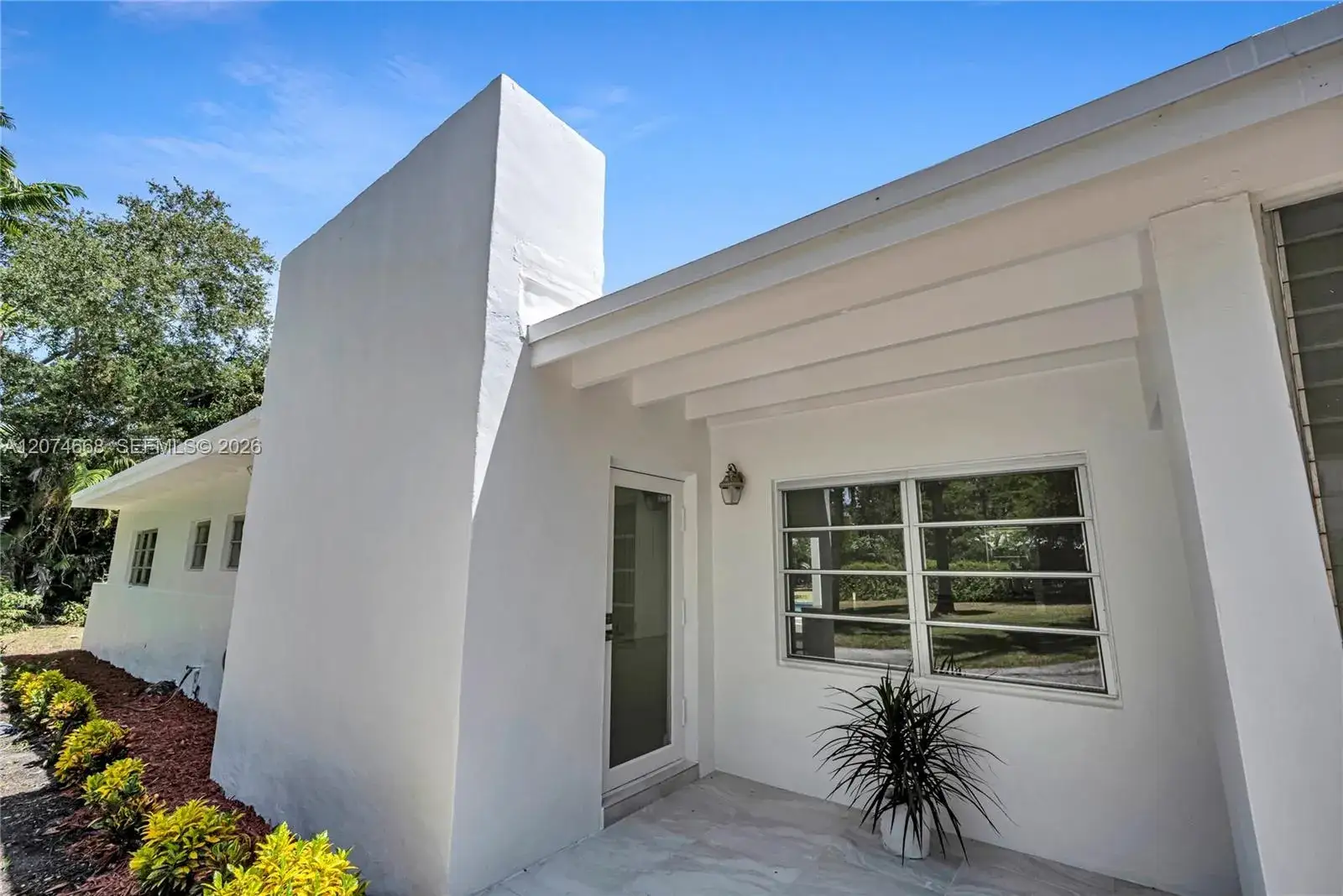 7480 SW 122nd St, Pinecrest FL 33156