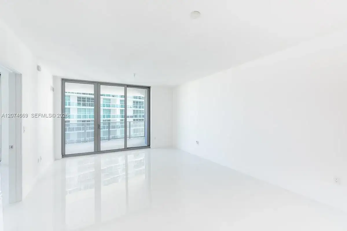 488 NE 18th St # 1907, Miami FL 33132 photo 3