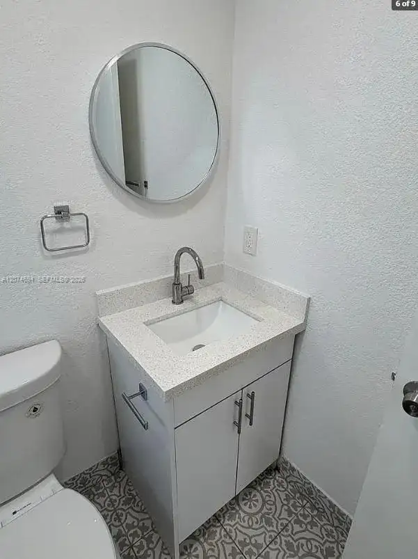 1811 NW 19th Ter # 8, Miami FL 33125 photo 4