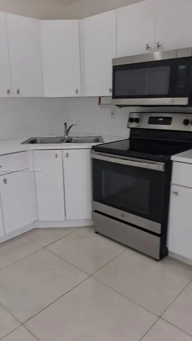 7001 W 35th Ave # 175, Hialeah FL 33018 photo 4