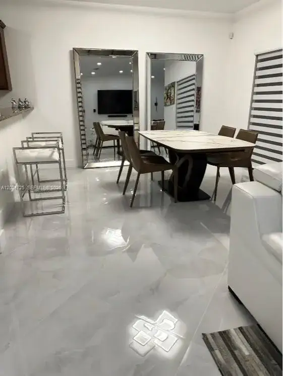 10630 NW 88th St # 228, Doral FL 33178