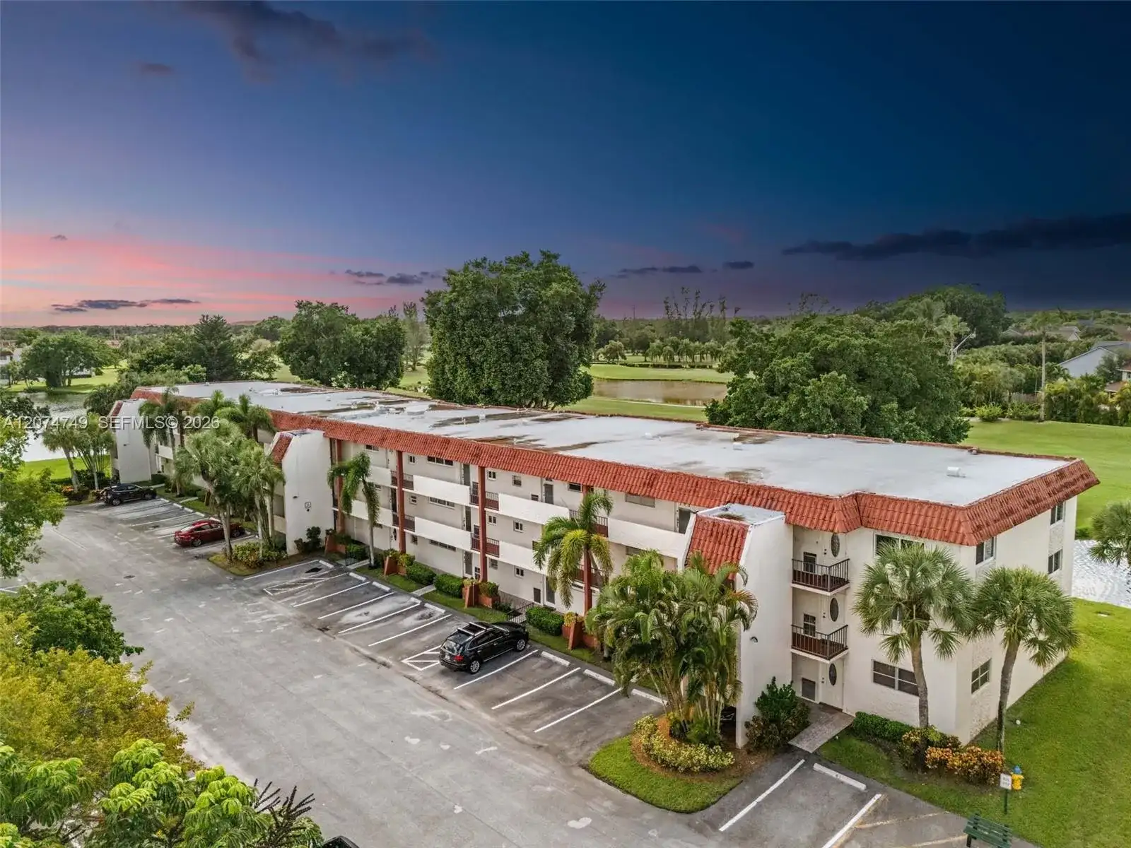 9811 N Hollybrook Lake Dr # 103, Pembroke Pines FL 33025 photo 3