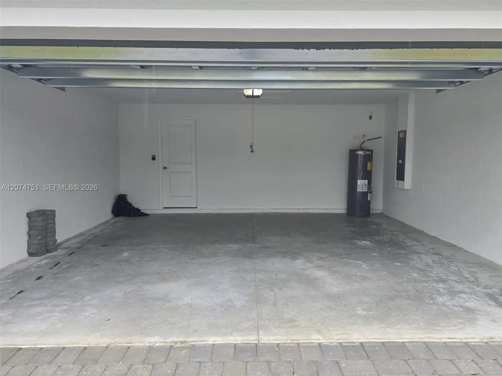 1407 NW 17th Pl, Cape Coral FL 33993