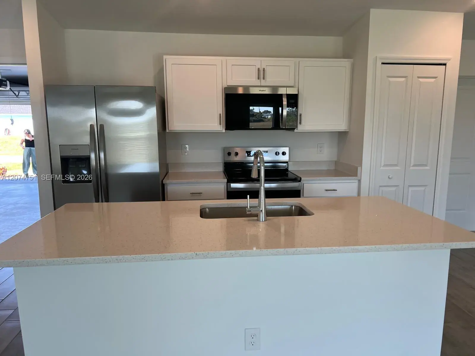 1407 NW 17th Pl, Cape Coral FL 33993