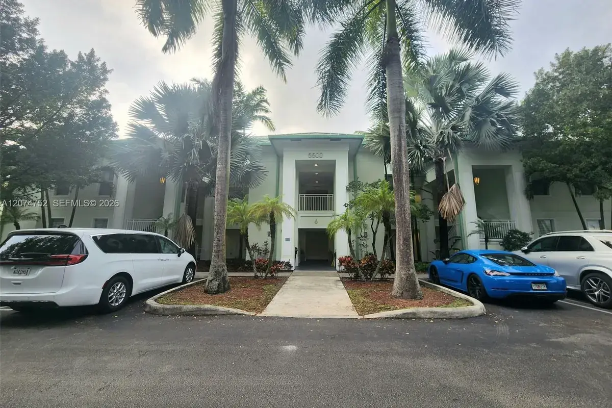 5300 NW 87th Ave # 614, Doral FL 33178