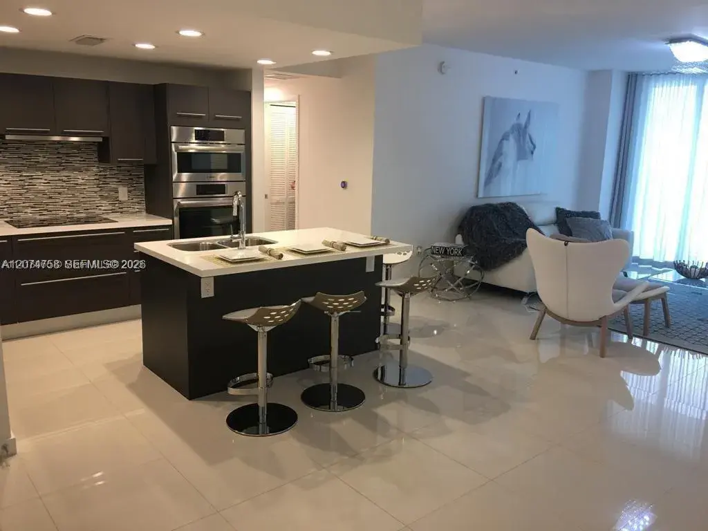7751 NW 107th Ave # 707, Doral FL 33178