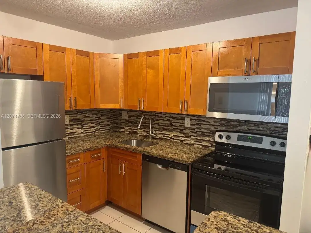 15600 SW 80th St # 102, Miami FL 33193 photo 2