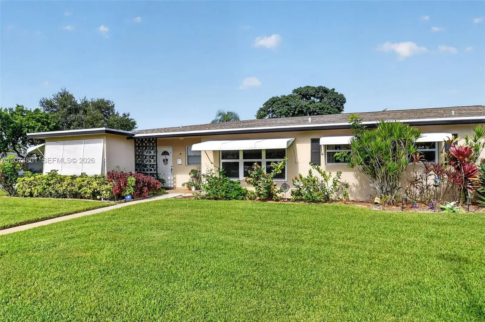 867 North Dr # B, Delray Beach FL 33445
