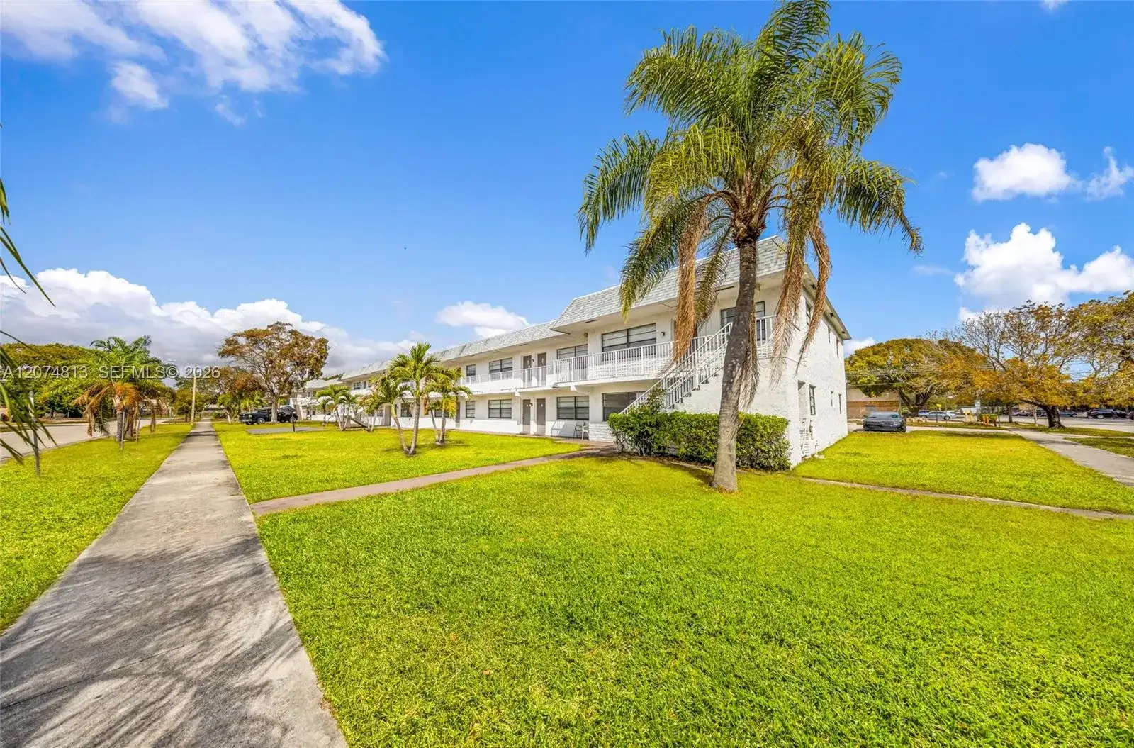 301 NW 32nd Ct # 46, Pompano Beach FL 33064 photo 4