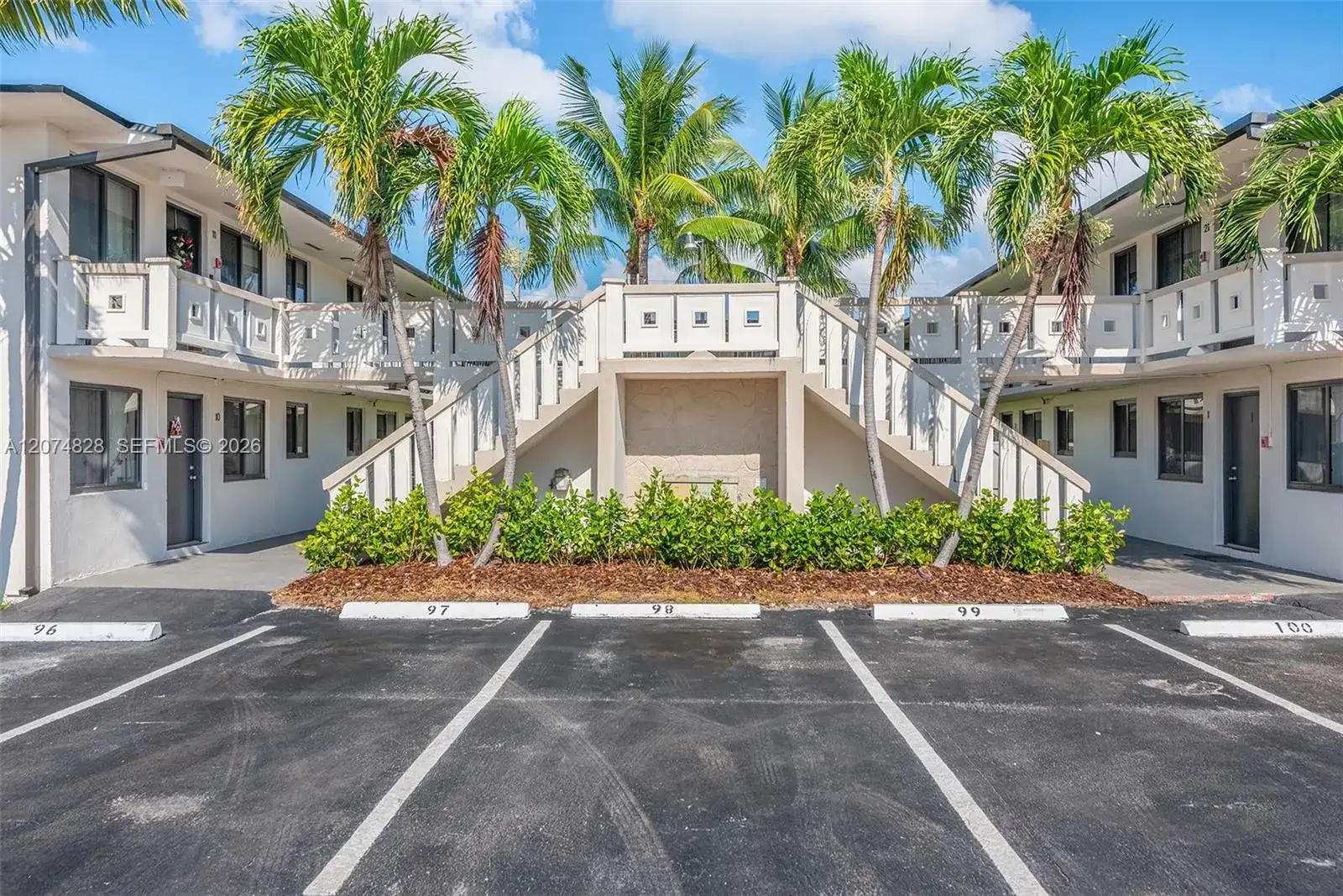 1345 W 28th St # 12, Hialeah FL 33010 photo 4