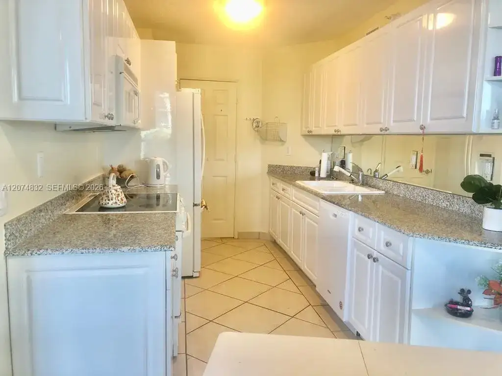16711 Collins Ave # 706, Sunny Isles Beach FL 33160 photo 3