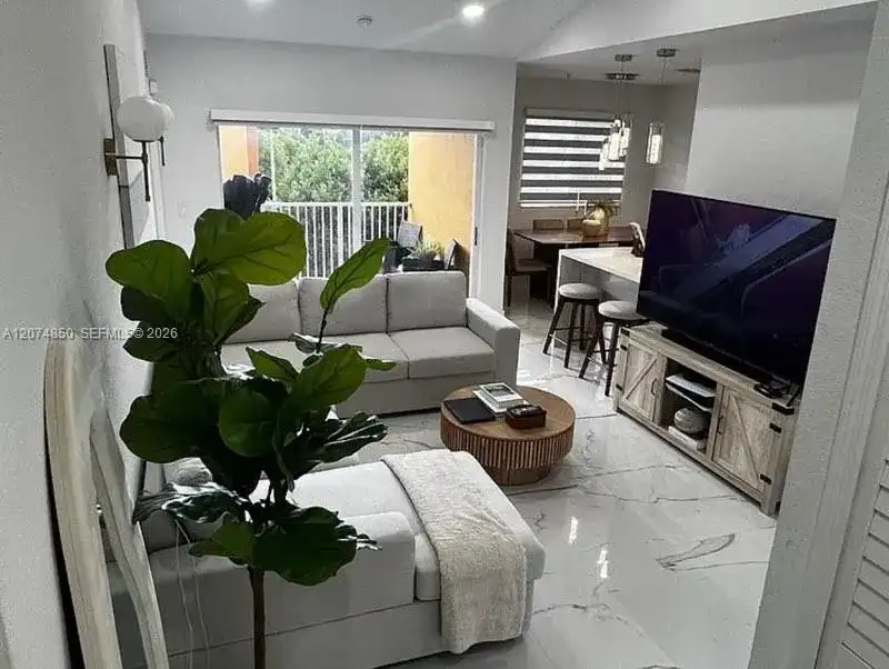20950 SW 87th Ave # 305, Cutler Bay FL 33189