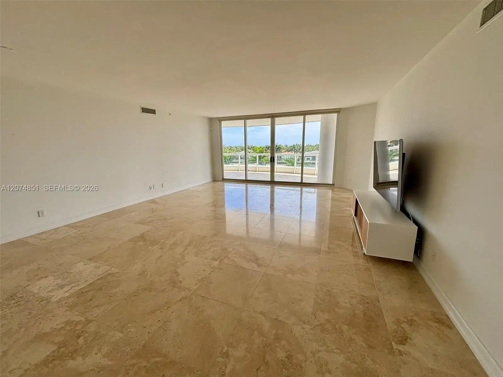21050 Point Pl # 604, Aventura FL 33180 photo 4