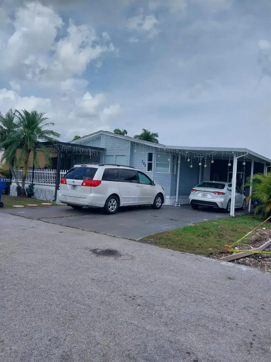19800 SW 180th Ave lot#392, Miami FL 33187 photo 2