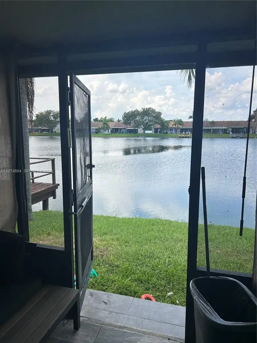 5587 Park Rd # 5587, Dania Beach FL 33312 photo 4