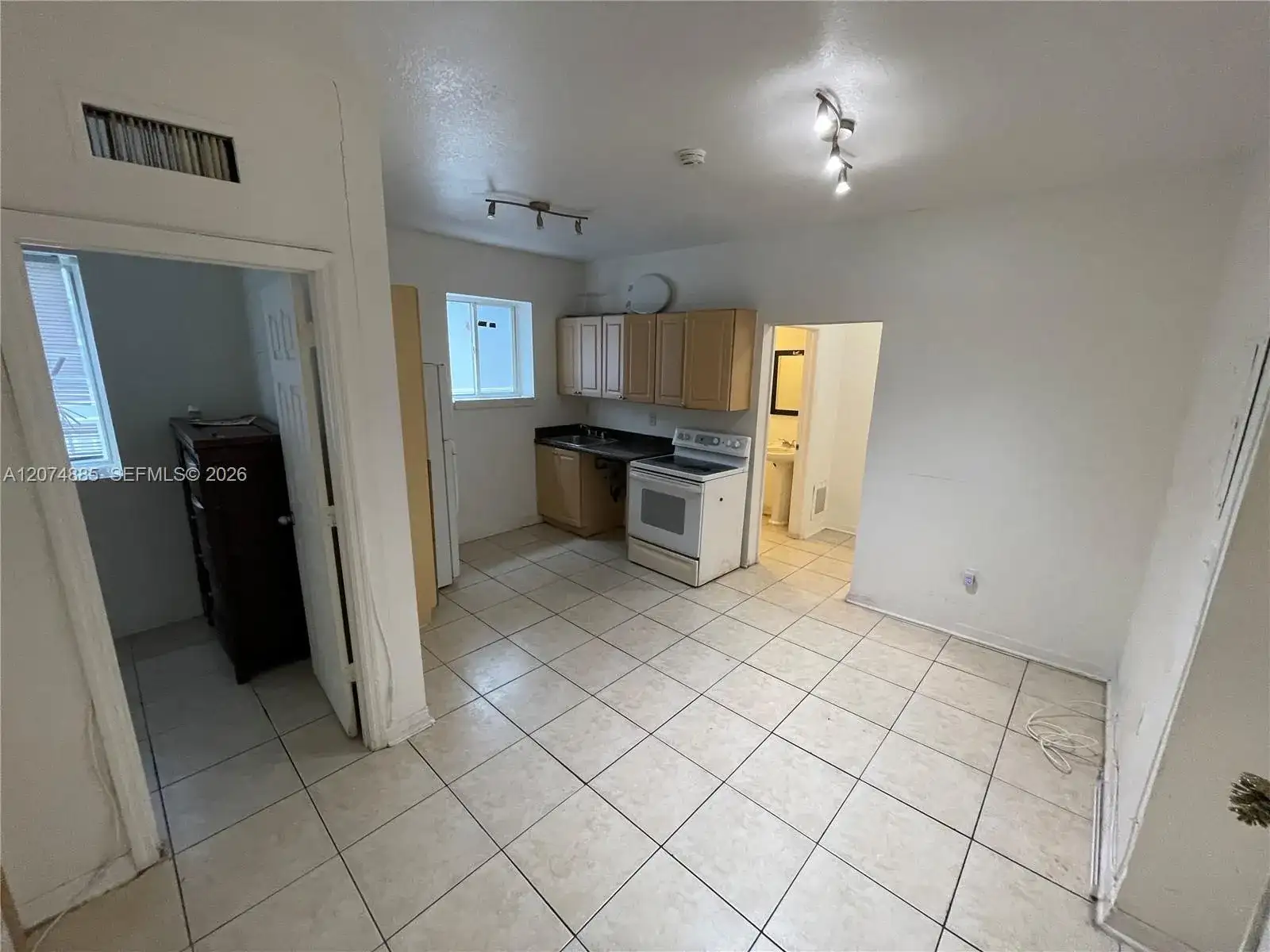 1021 NW 3rd St # 207, Miami FL 33128 photo 2