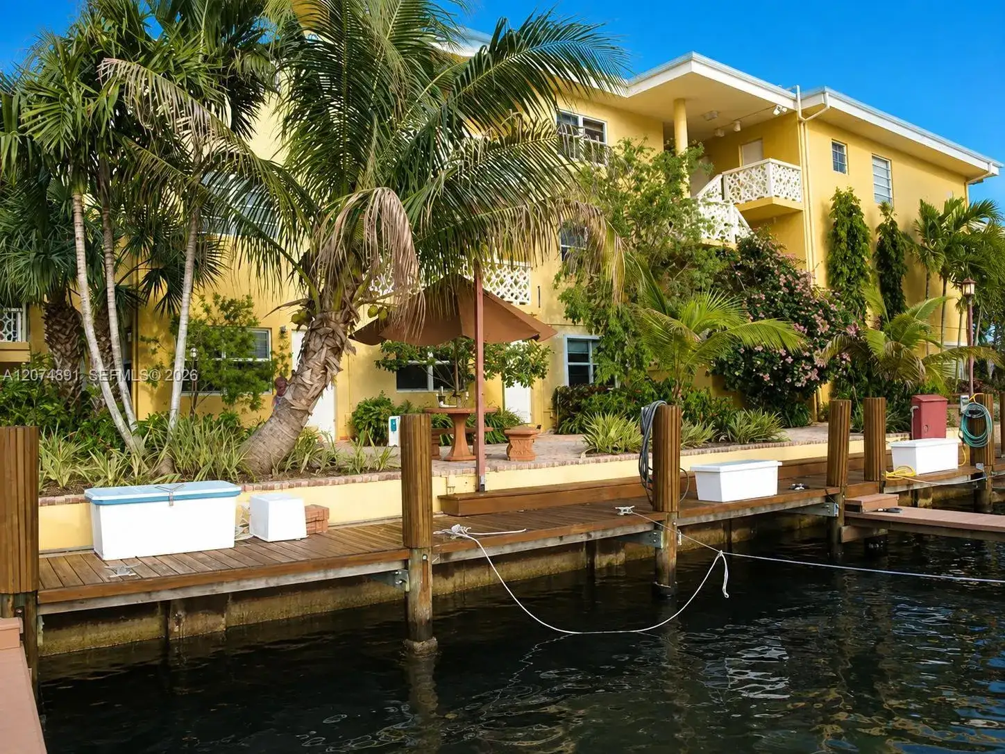 815 Middle River Dr # 304, Fort Lauderdale FL 33304 photo 4
