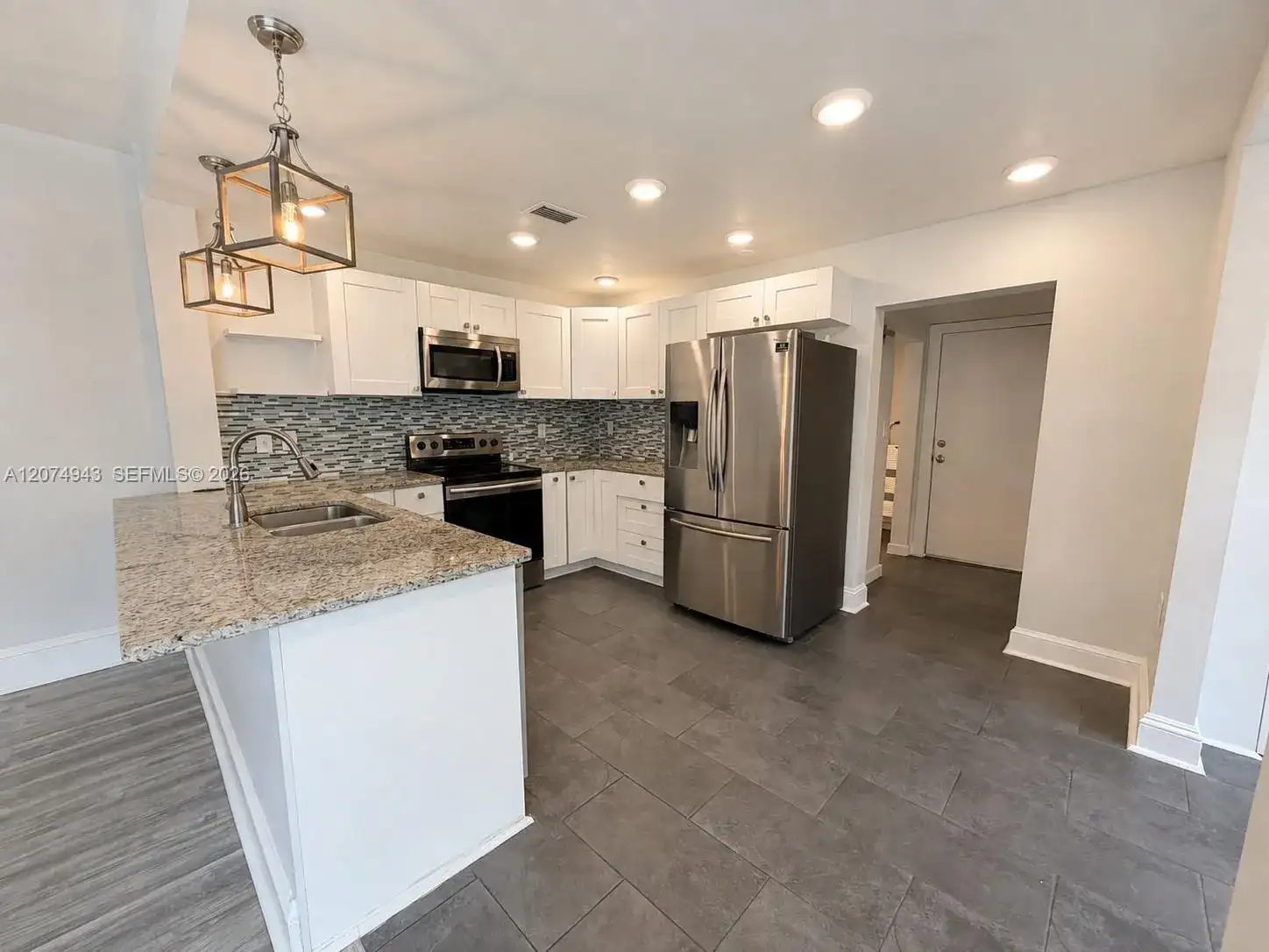 747 WEST STREET, Jacksonville FL 32204 photo 4