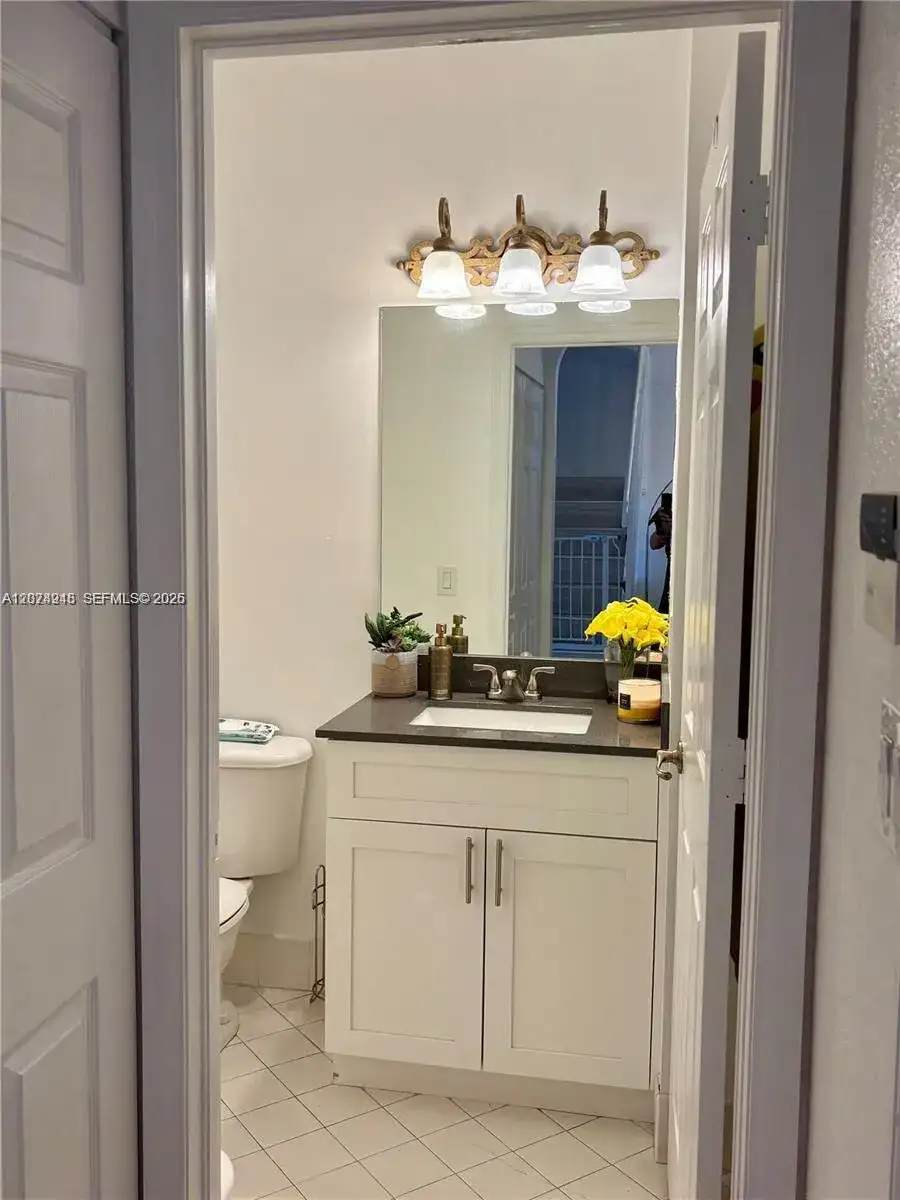 11236 NW 56th St, Doral FL 33178 photo 5