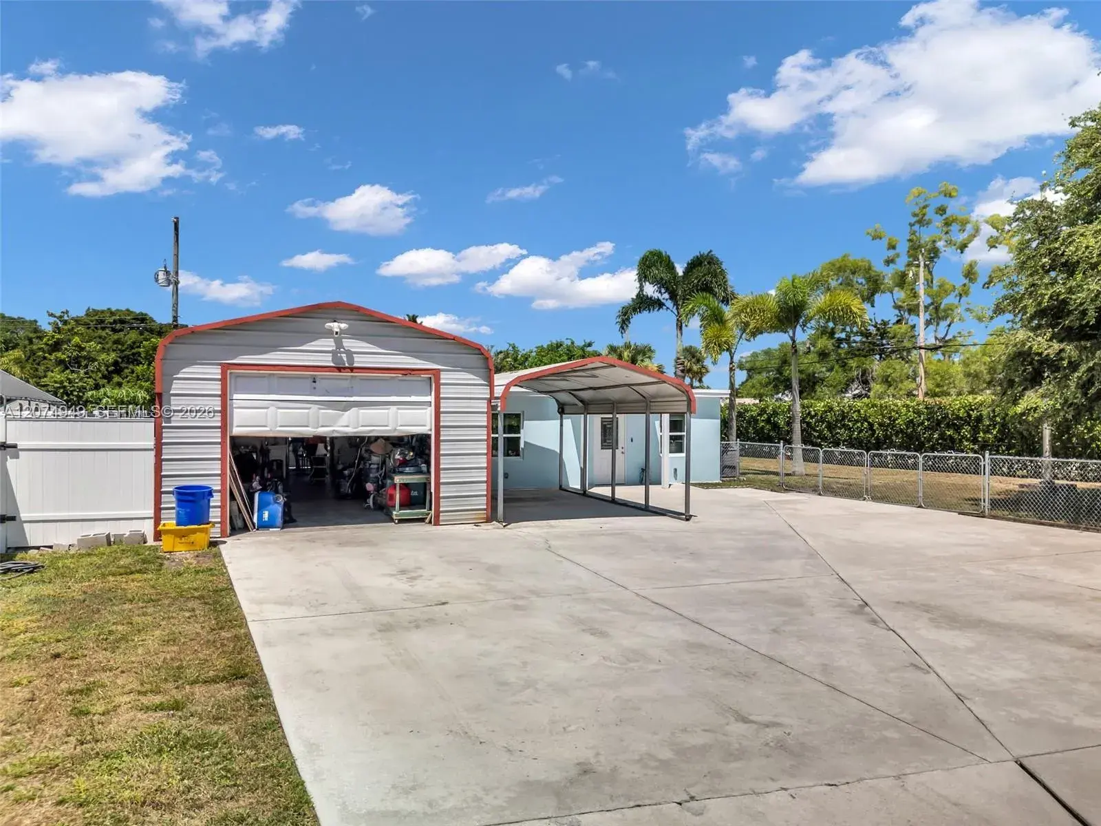 1593 Barbarie Ln, West Palm Beach FL 33417