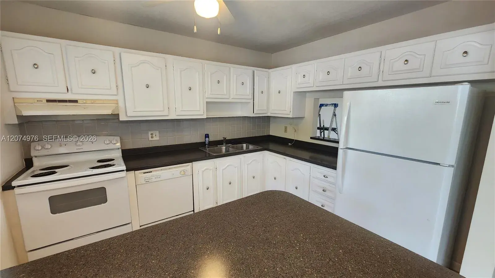 6550 Royal Palm Blvd # 112A, Margate FL 33063