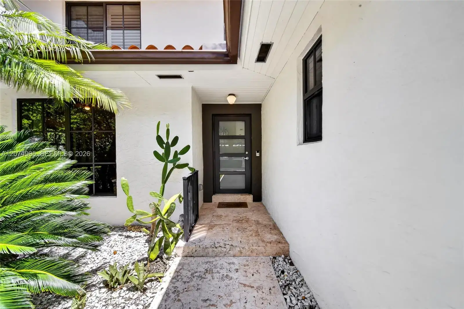 1043 Alfonso Ave, Coral Gables FL 33146 photo 5