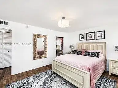2625 Collins Ave # 212, Miami Beach FL 33140 photo 2