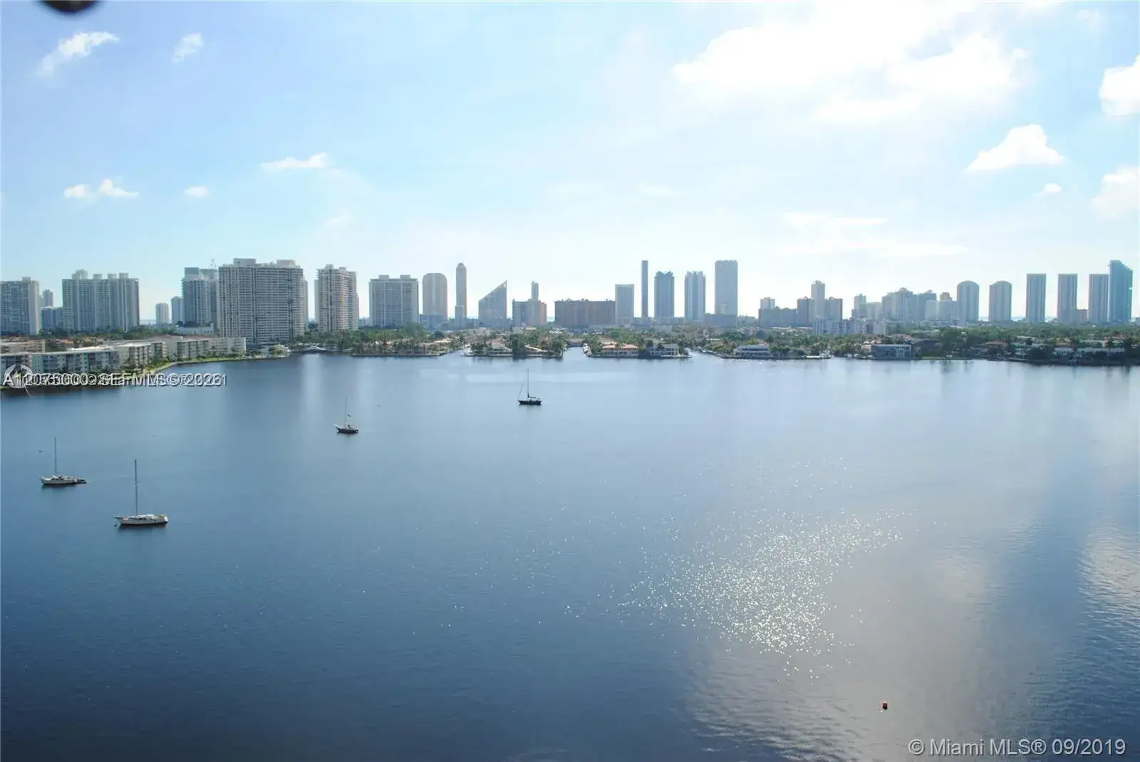 17301 Biscayne Blvd # 1211, North Miami Beach FL 33160