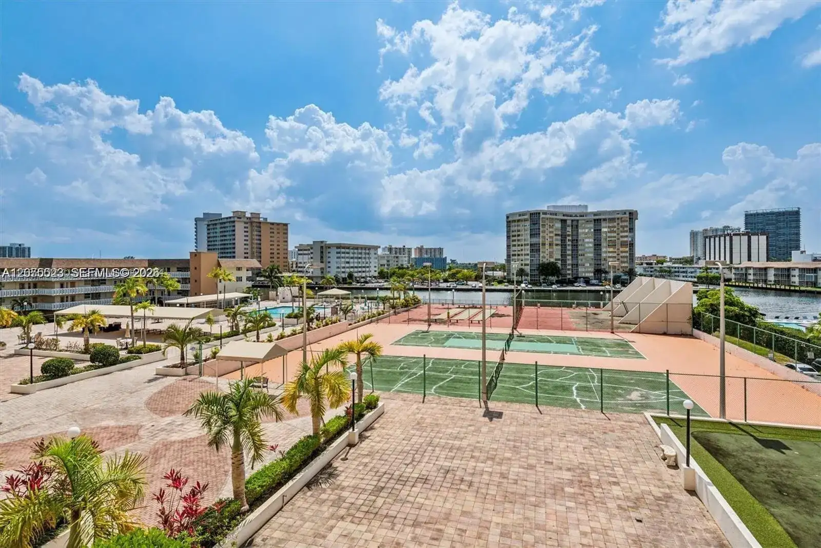 1865 S Ocean Dr # 2D, Hallandale Beach FL 33009 photo 3