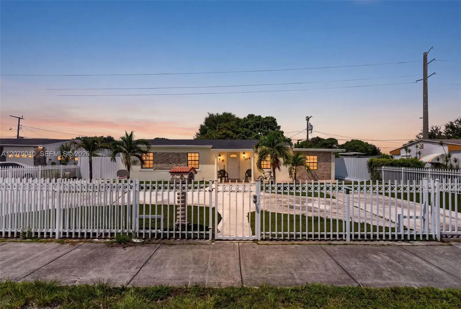 15850 NW 18th Pl, Miami Gardens FL 33054 photo 2