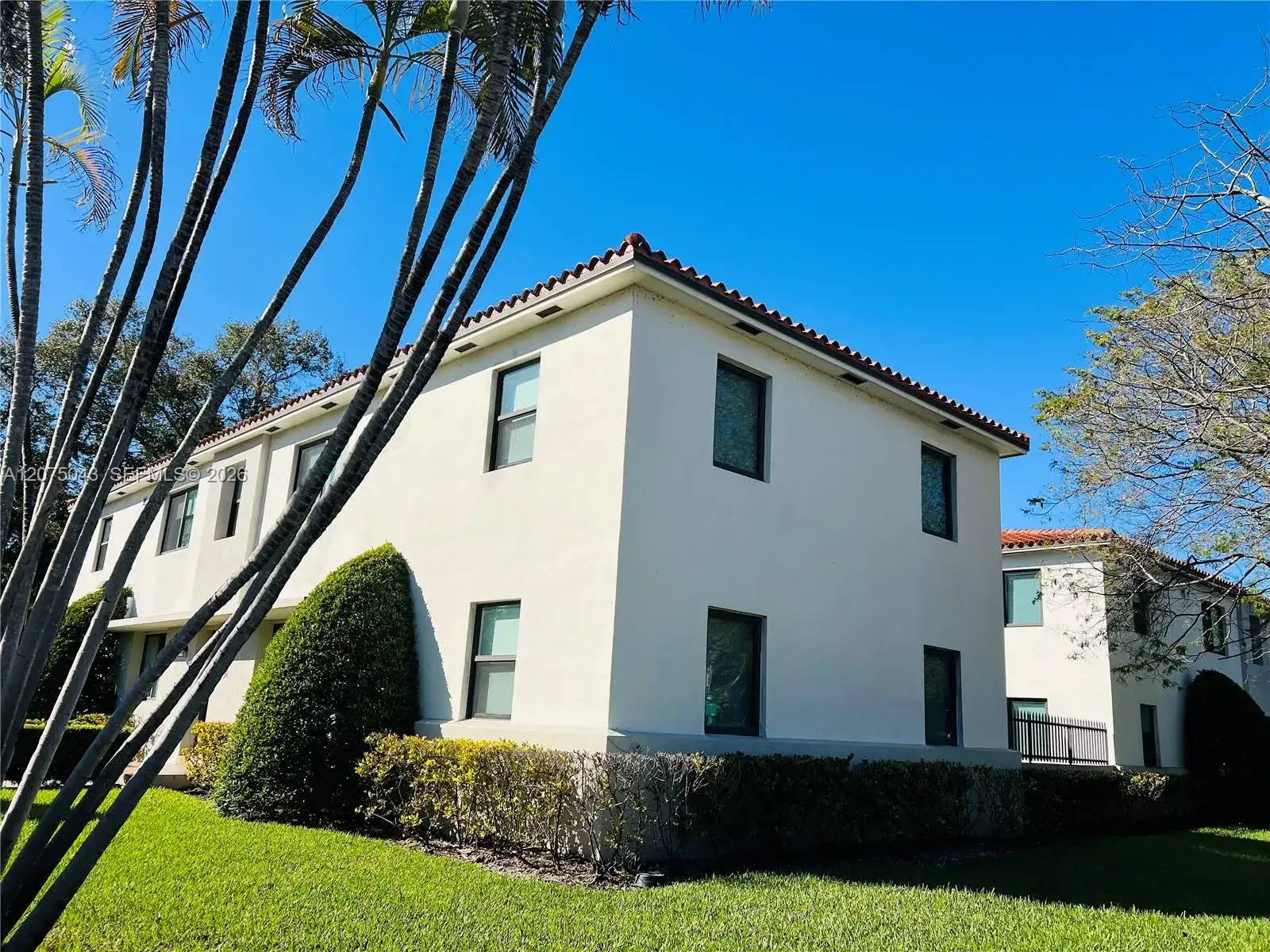 1440 SW 42nd St # 2, Miami FL 33134 photo 3