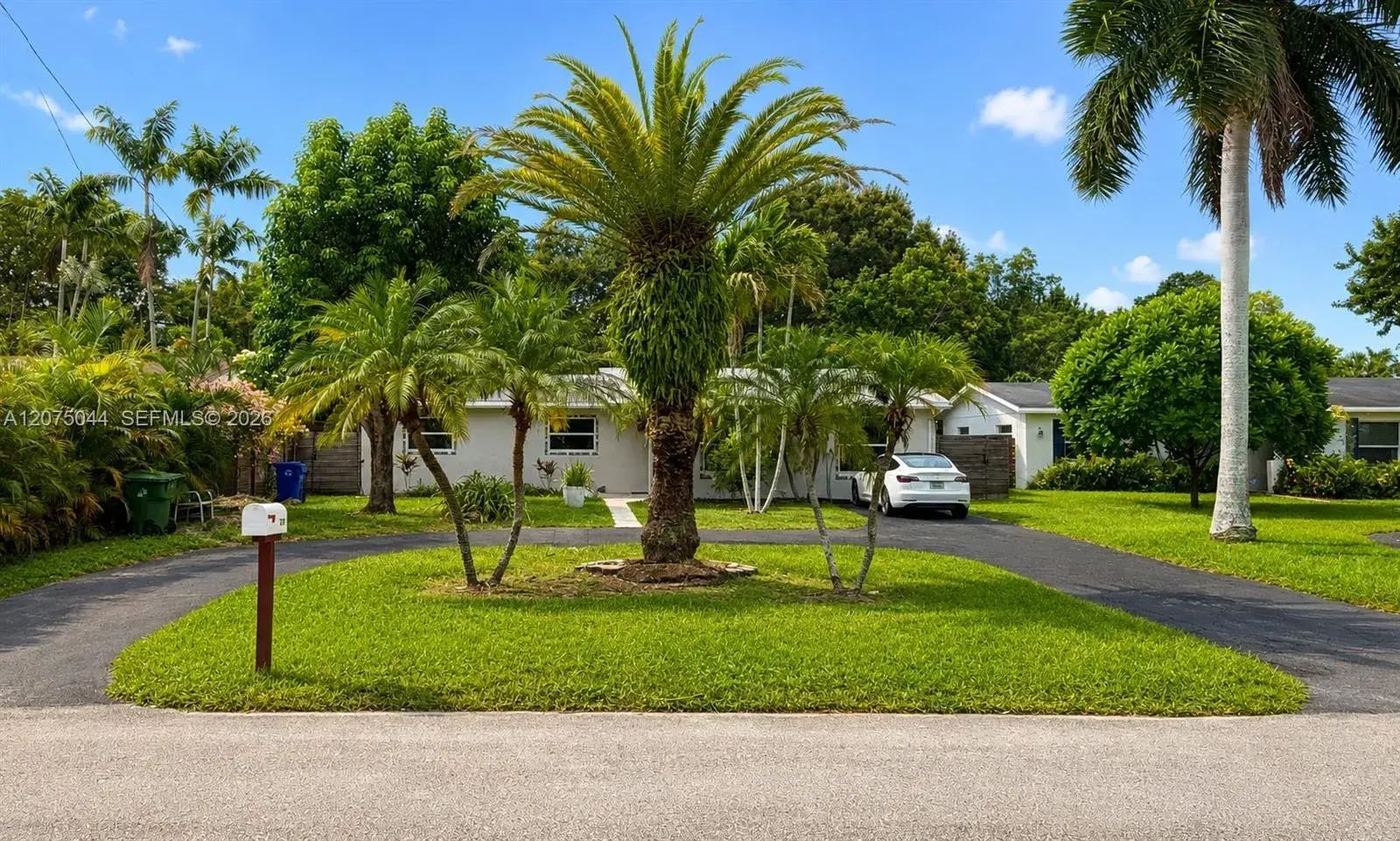 1720 SW 4th St # 1720, Fort Lauderdale FL 33312