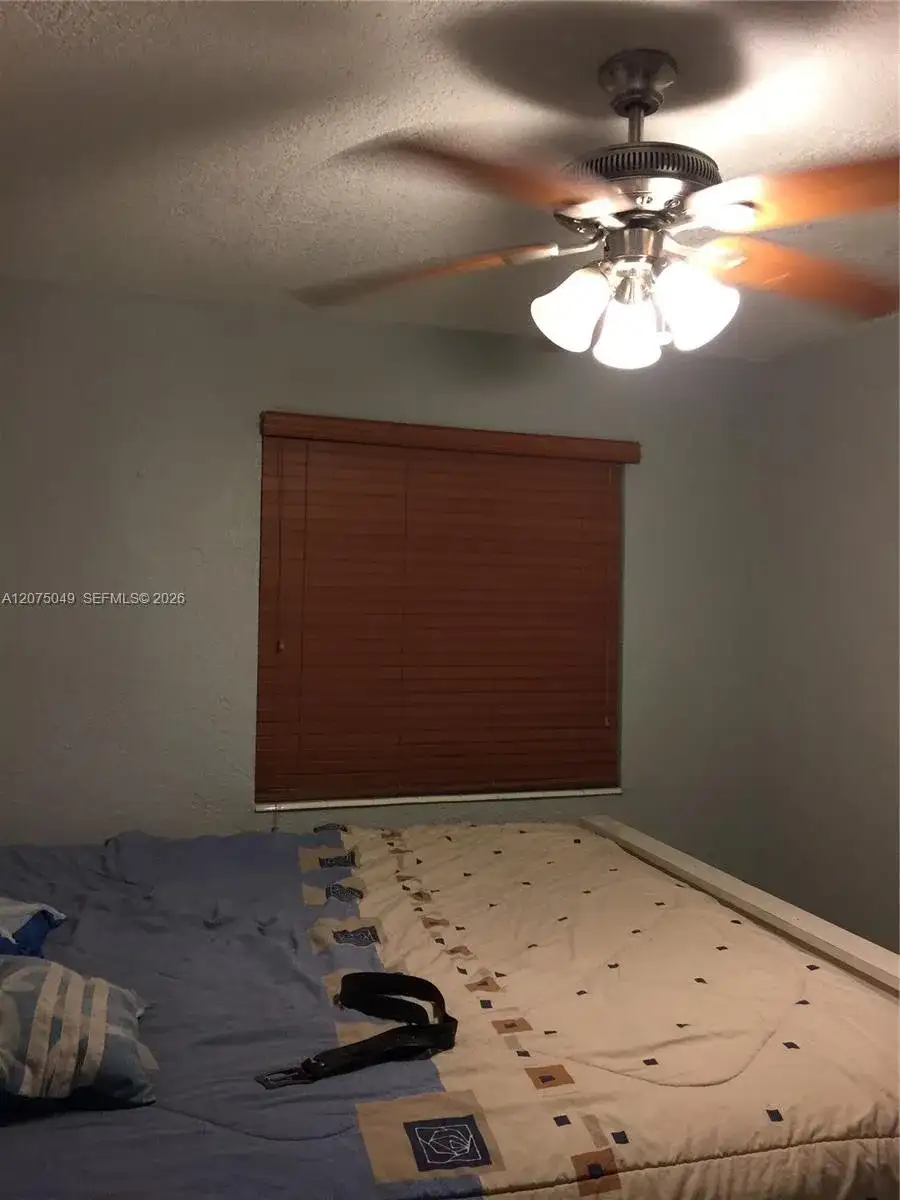 1800 NW 19 ST # 11, Miami FL 33125 photo 4